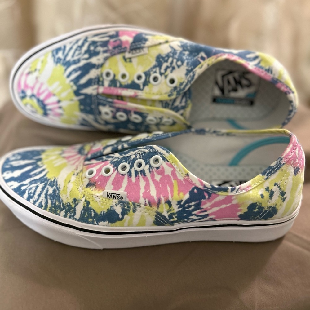 Vans Unisex Comfy Cush Old Skool Tie Dye Authentic Canvas Sneakers - NWOT